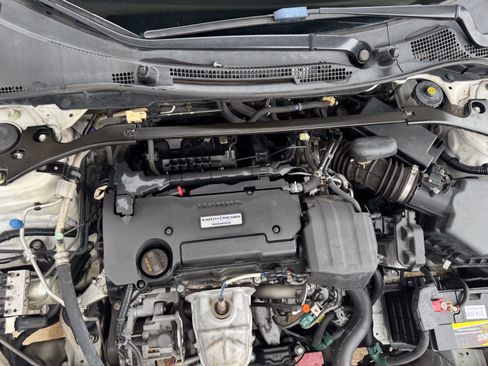 Used 2017 Honda Accord Sport image 29