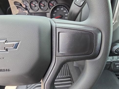 New 2026 Chevrolet Silverado 1500 Custom Trail Boss AWD/4WD image 18