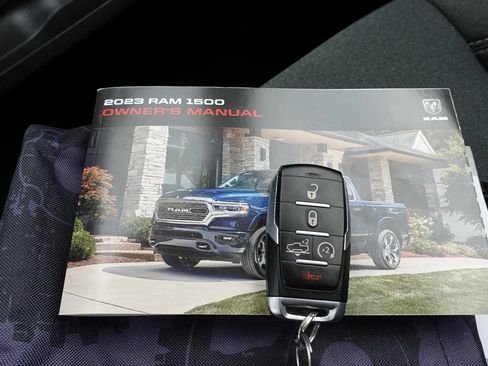 Used 2023 RAM 1500 Big Horn AWD/4WD image 40