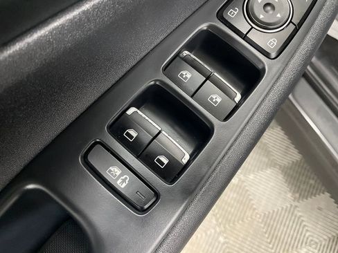 Used 2021 Hyundai Santa Fe SEL w/ Convenience Package image 17