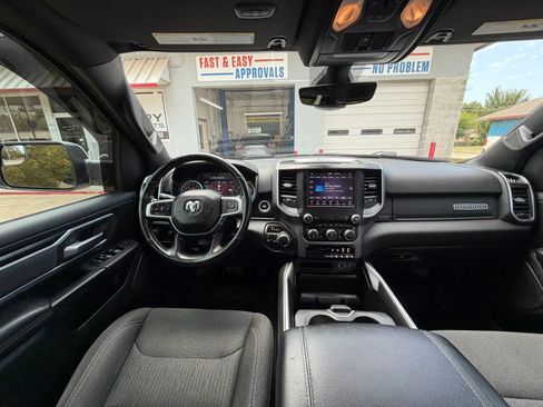 Used 2020 RAM 1500 Big Horn AWD/4WD image 12