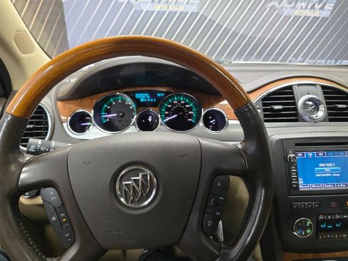 Used 2012 Buick Enclave Premium image 18