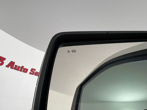 Used 2019 Chevrolet Silverado 1500 LT Trail Boss image 18