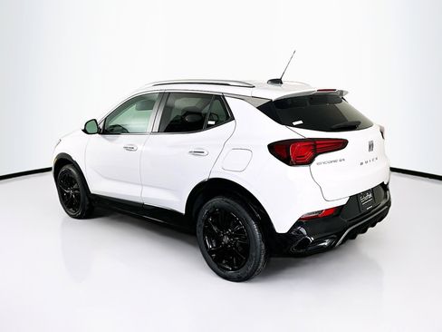 Used 2024 Buick Encore GX Sport Touring image 5