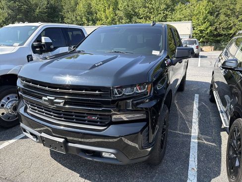 Used 2020 Chevrolet Silverado 1500 LT Trail Boss AWD/4WD image 4
