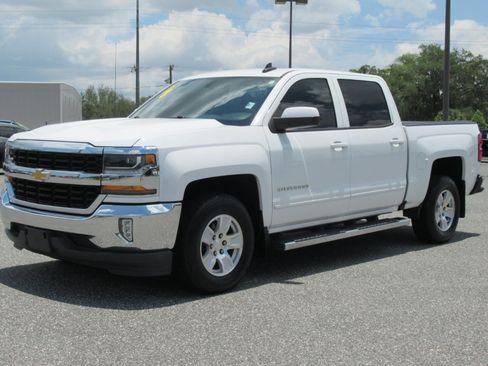 Used 2018 Chevrolet Silverado 1500 LT w/ All Star Edition RWD image 3