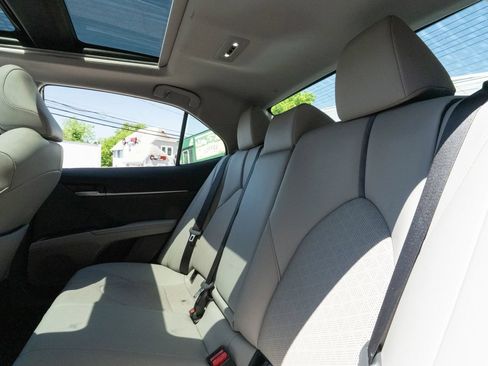 Used 2023 Toyota Camry XSE FWD image 20