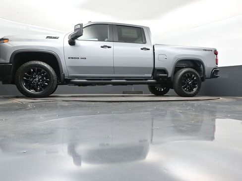 New 2026 Chevrolet Silverado 2500 Custom w/ Custom Value Package image 39