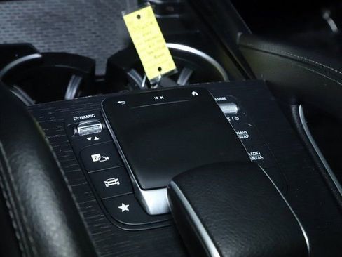 Used 2022 Mercedes-Benz GLS 450 4MATIC image 32