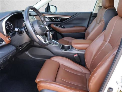 Used 2022 Subaru Outback Touring AWD/4WD image 23