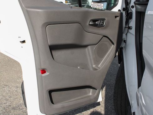 Used 2023 Ford Transit 350 XLT image 22