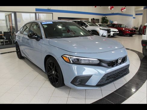 Certified 2022 Honda Civic Sport image 3