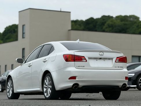 Used 2010 Lexus IS 250 AWD image 4
