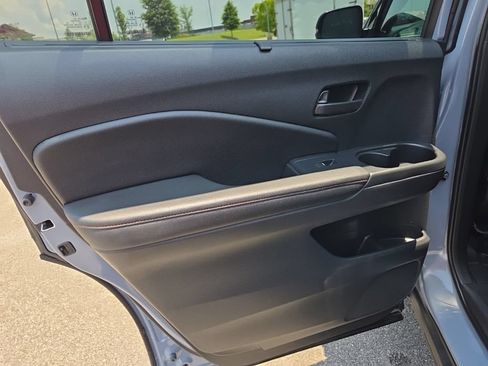 Used 2023 Honda Passport TrailSport image 12