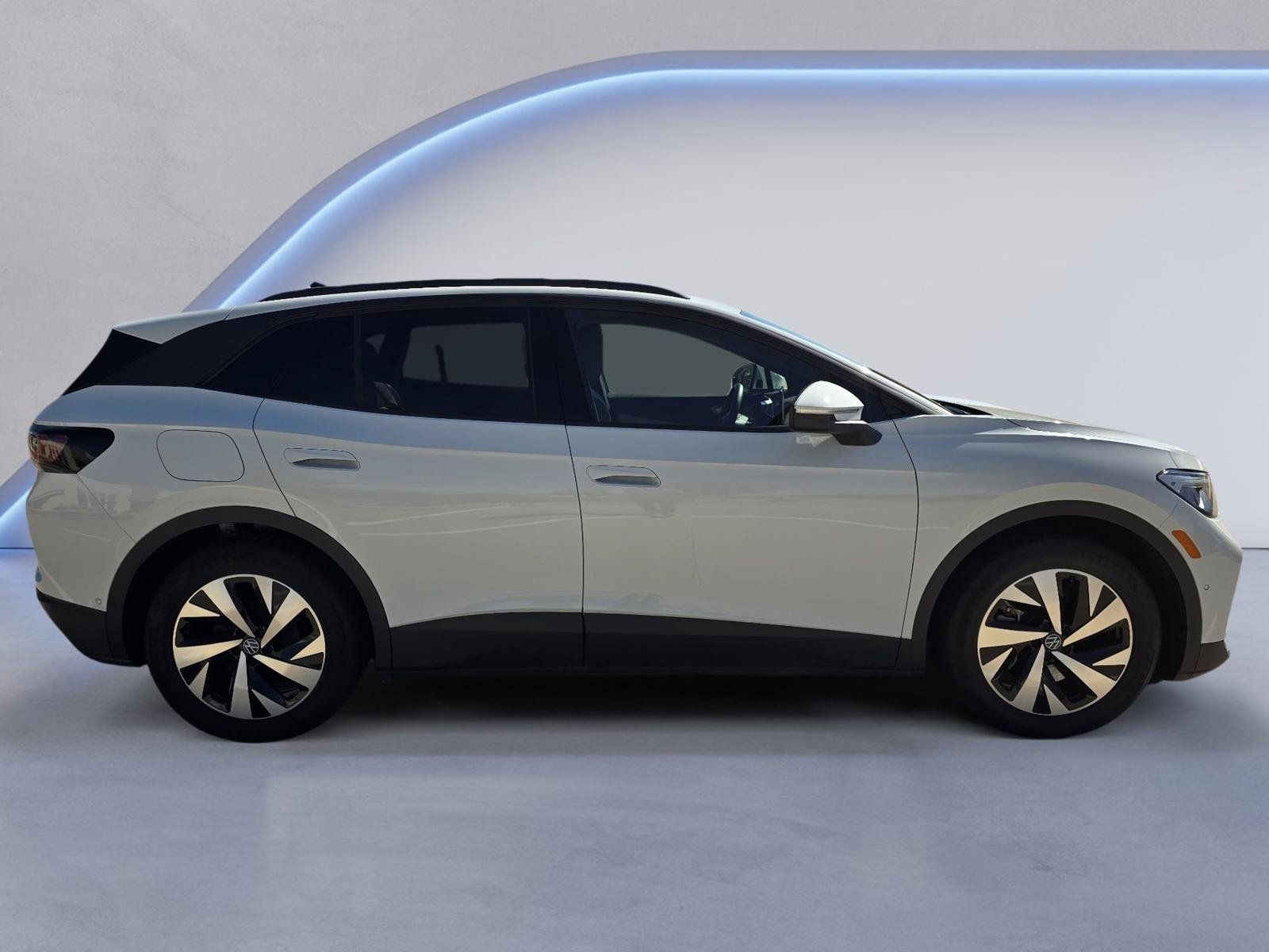 Used 2023 Volkswagen ID.4 2WD image 7