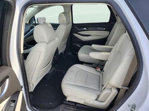 Used 2023 Buick Enclave Essence w/ Experience Buick Package AWD/4WD image 27