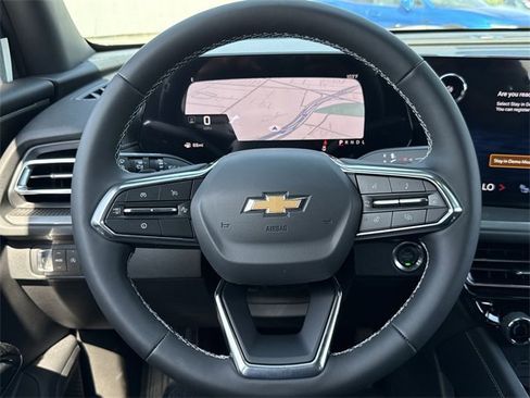 New 2026 Chevrolet Traverse LT w/ Driver Confidence Package image 12