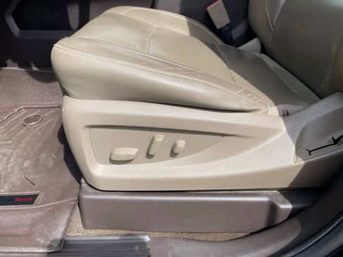 Used 2018 GMC Sierra 1500 SLT image 11