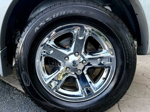 Used 2011 Dodge Nitro SXT image 49