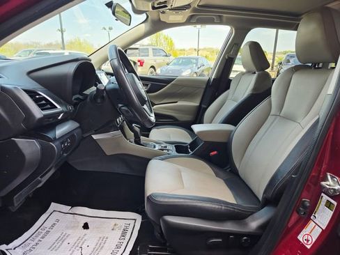 Used 2019 Subaru Forester Limited image 16