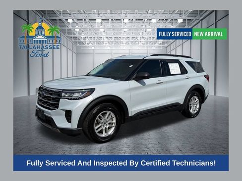 Certified 2026 Ford Explorer Active w/ Active Comfort Package RWD image 1