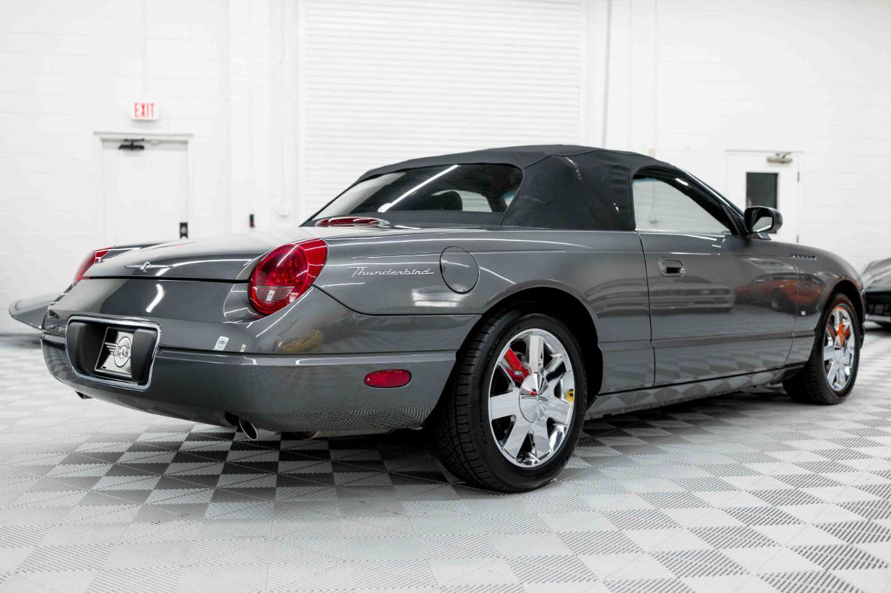 Used 2003 Ford Thunderbird RWD image 17