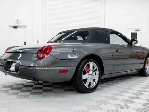 Used 2003 Ford Thunderbird RWD image 17