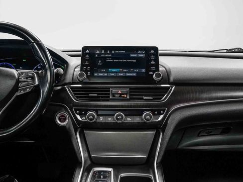 Used 2021 Honda Accord Touring image 13