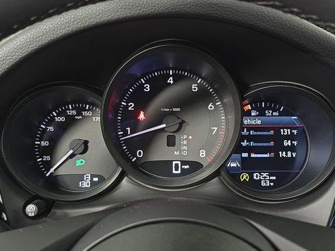 New 2026 Porsche Macan AWD/4WD image 15