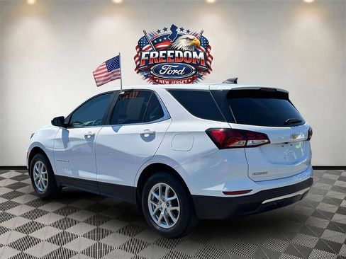 Used 2023 Chevrolet Equinox LT AWD/4WD image 6