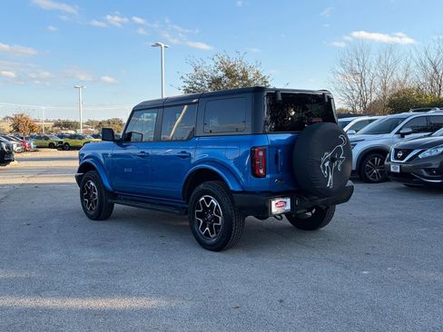 Used 2024 Ford Bronco Outer Banks image 6