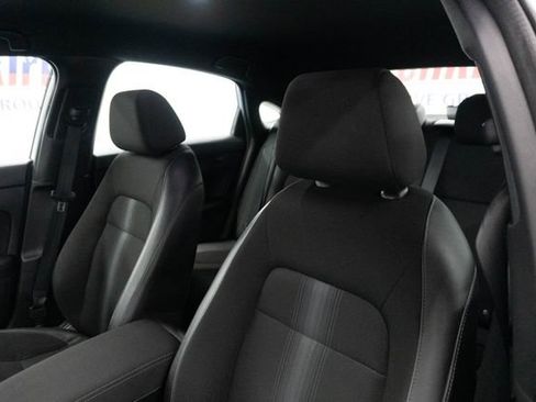 Certified 2025 Honda Civic Sport image 17