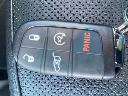 New 2024 Jeep Compass Limited w/ High Altitude Package image 30