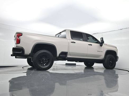 Used 2026 Chevrolet Silverado 2500 ZR2 AWD/4WD image 26