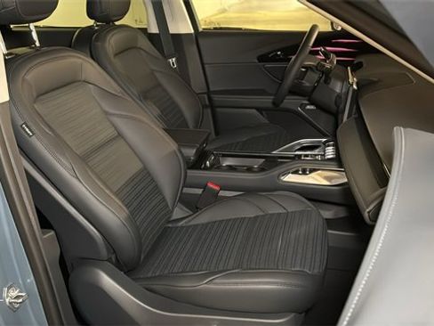 New 2026 Lincoln Nautilus Reserve image 9