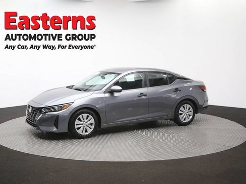 Used 2024 Nissan Sentra S FWD image 57