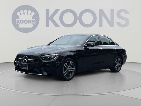 Used 2021 Mercedes-Benz E 350 4MATIC Sedan image 5