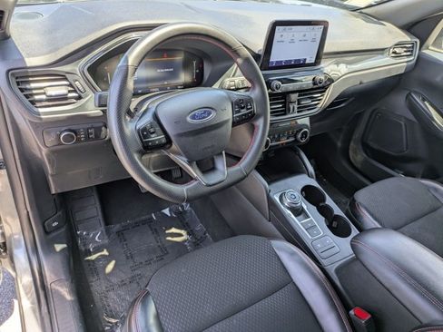 Certified 2025 Ford Escape ST-Line FWD image 10