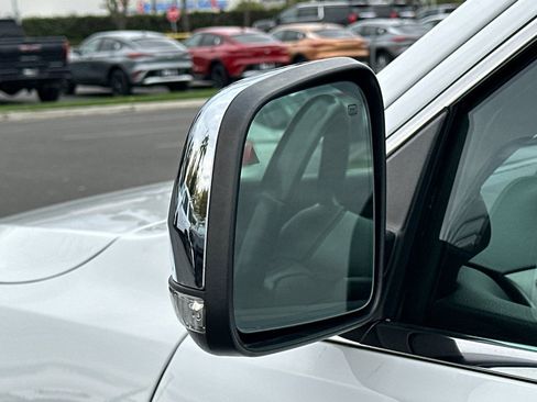 Used 2022 Jeep Grand Cherokee Limited w/ Trailer Tow Group IV image 56