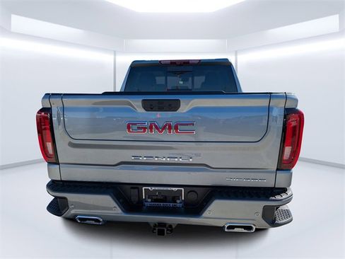 New 2026 GMC Sierra 1500 Denali w/ Denali Reserve Package image 4