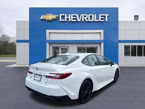 Used 2026 Toyota Camry SE w/ Convenience Package AWD/4WD image 7