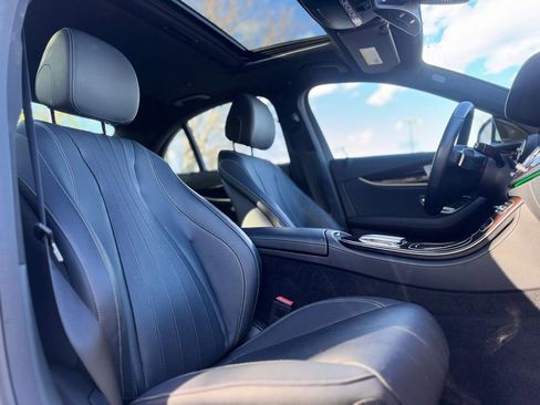 Used 2022 Mercedes-Benz E 350 4MATIC Sedan image 27