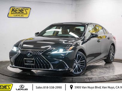 Certified 2025 Lexus ES 300h w/ Premium Package