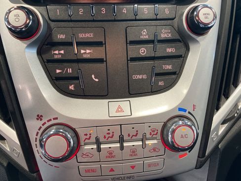 Used 2017 GMC Terrain SLE image 16