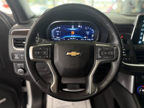 Used 2023 Chevrolet Tahoe Premier AWD/4WD image 34