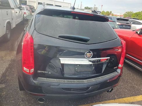 Used 2016 Cadillac SRX Luxury AWD/4WD image 5