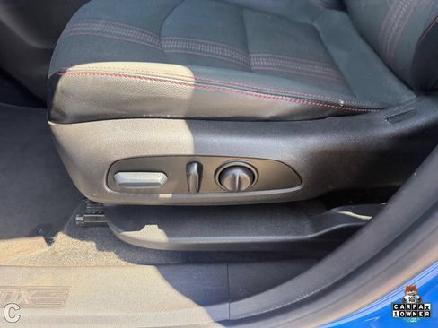 Certified 2024 Chevrolet Equinox RS FWD image 23