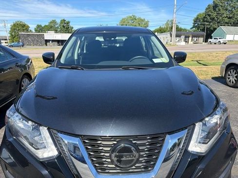 Used 2020 Nissan Rogue S AWD/4WD image 3