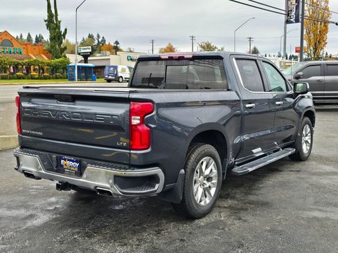 Used 2021 Chevrolet Silverado 1500 LTZ w/ LTZ Premium Package image 7