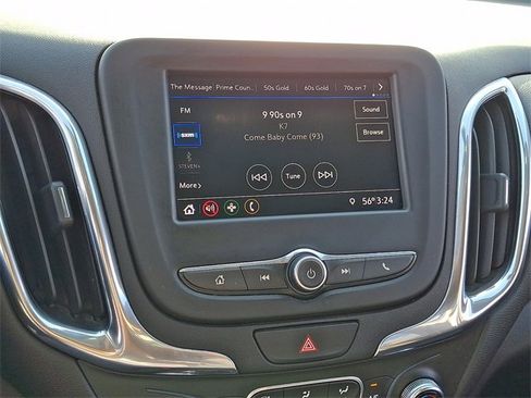 Used 2020 Chevrolet Equinox LT image 17